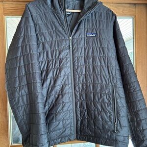 Patagonia Black Quilted Puffer Jacket